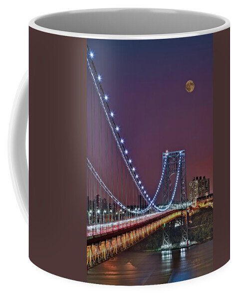 Full Moons Coffee Mug featuring the photograph Moon Rise over the George Washington Bridge by Susan Candelario