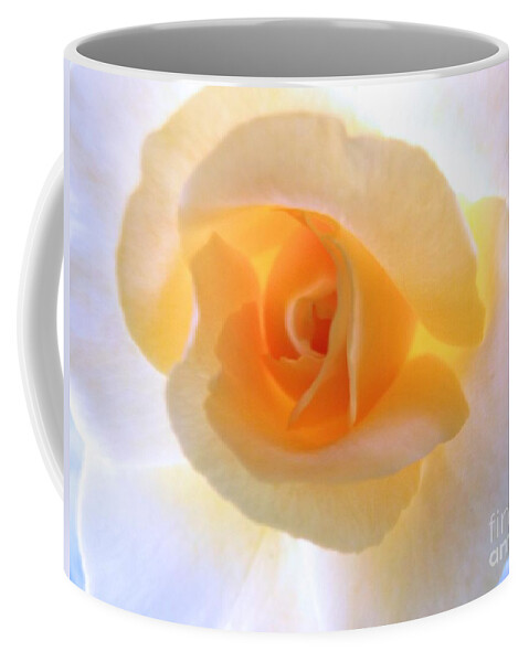 Flower Coffee Mug featuring the photograph Natures Beauty by Robyn King