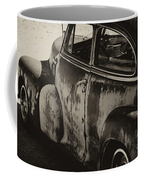 Cars Coffee Mug featuring the photograph Old Rusty by Wilma Birdwell