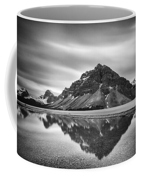 Horizontal Coffee Mug featuring the photograph Reflecting Bow by Jon Glaser