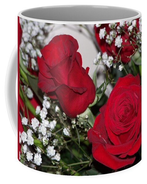 Rose Coffee Mug featuring the photograph Roses by Susan Turner Soulis