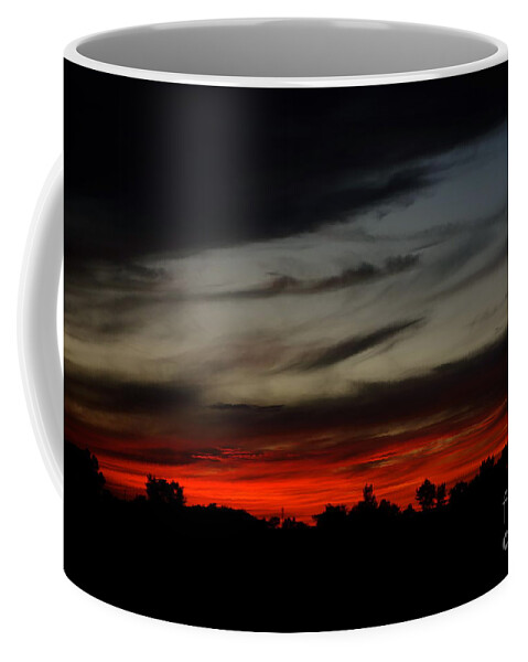Red Sky Coffee Mug featuring the photograph Sailor's Delight 1 by Jacqueline Athmann