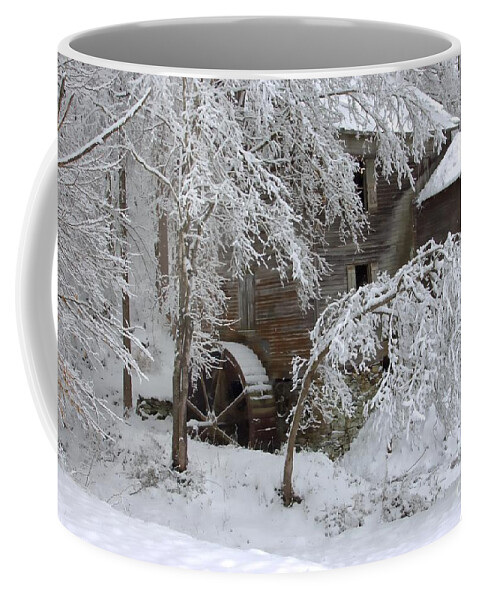North Carolina Coffee Mug featuring the photograph Snow on the Mill by Benanne Stiens