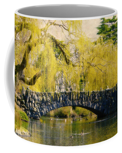Stone Bridge Coffee Mug featuring the photograph Springtime in Victoria by Marilyn Wilson