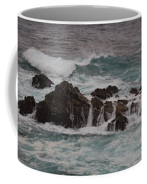 Big Sur Coffee Mug featuring the photograph Standing Up To the Waves by Suzanne Luft