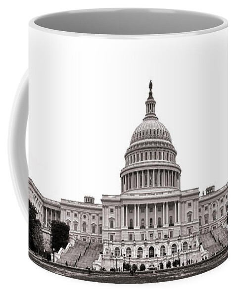 Washington Coffee Mug featuring the photograph The Capitol by Olivier Le Queinec