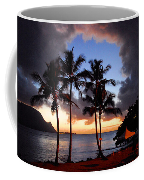 Kauai Coffee Mug featuring the photograph The Center of the Storm by Lynn Bauer