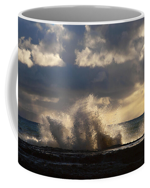 Catalina Channel Coffee Mug featuring the photograph The Pacific Calms Down by Joe Schofield