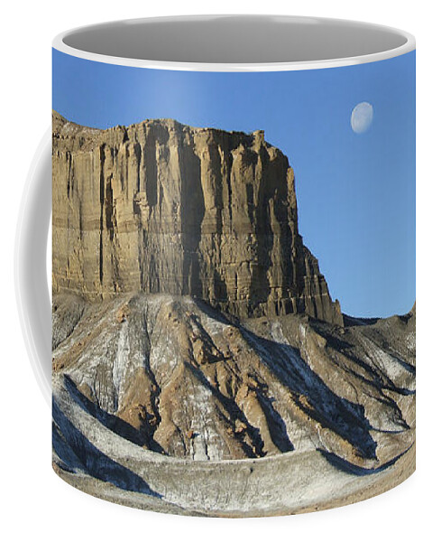 Desert Coffee Mug featuring the photograph Utah Outback 41 Panoramic by Mike McGlothlen