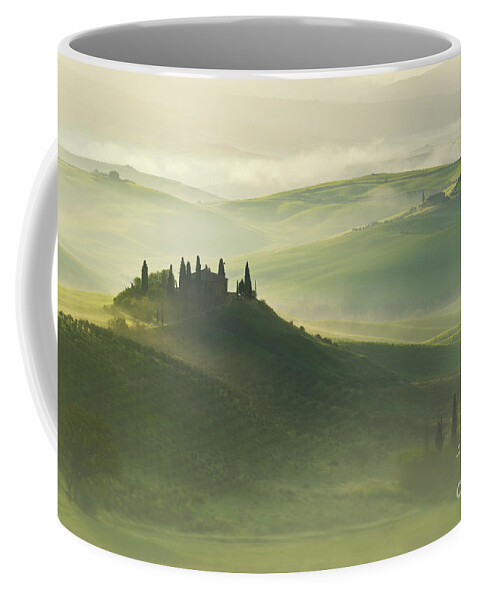 Field Coffee Mug featuring the photograph Val d'Orcia by Jaroslaw Blaminsky