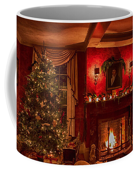 Salem Ma Coffee Mug featuring the photograph Victorian Christmas by Jeff Folger
