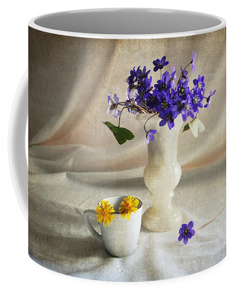 Spring Coffee Mug featuring the photograph Welcome Spring by Randi Grace Nilsberg