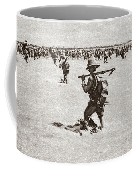 1915 Coffee Mug featuring the photograph World War I Persian Gulf by Granger