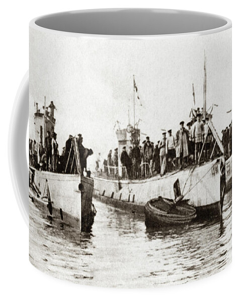 1918 Coffee Mug featuring the photograph World War I U-boats by Granger