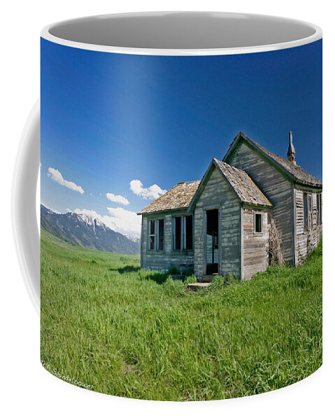 Old House Coffee Mug featuring the photograph Better Days by Mitch Shindelbower