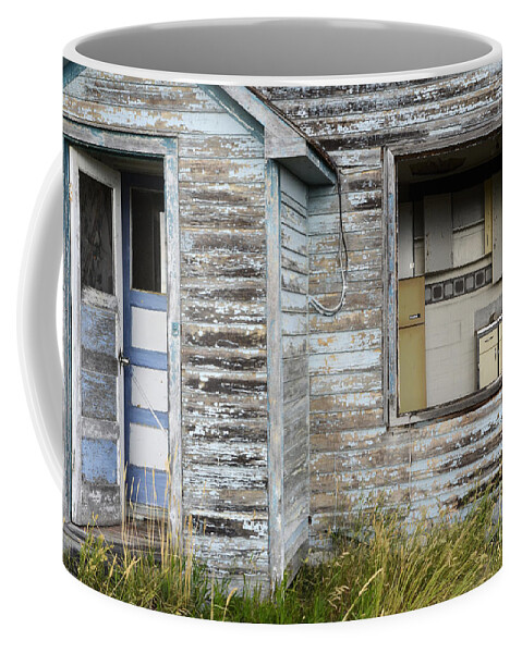 Kitchen Coffee Mug featuring the photograph Comes With An Open Kitchen by Bob Christopher