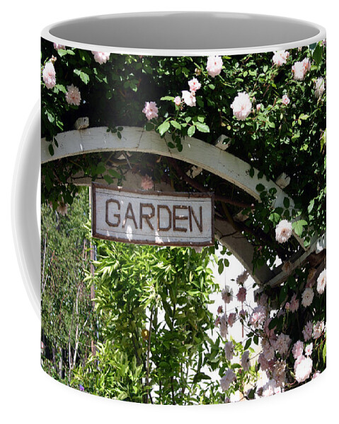 Garden Coffee Mug featuring the photograph Garden Arch by Cliff Wassmann