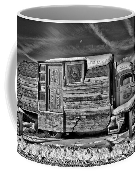 Mobile Coffee Mug featuring the photograph Home On Wheels - BW by Christopher Holmes
