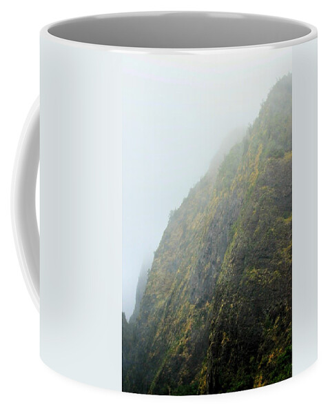 Maui Coffee Mug featuring the photograph Iao Cliff by Richard Omura