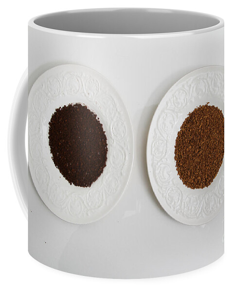 Coffee Coffee Mug featuring the photograph Instant Coffee by Photo Researchers, Inc.