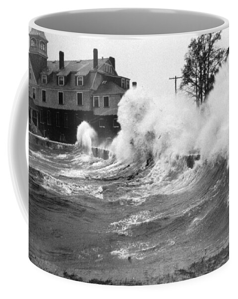 Science Coffee Mug featuring the photograph New England Hurricane, 1938 by Science Source