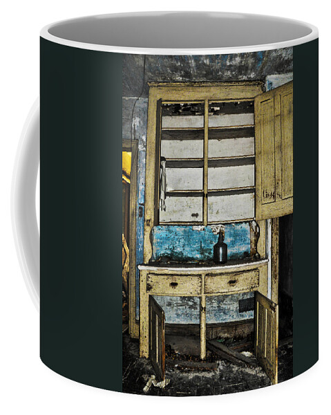 Old Mother Hubbard Coffee Mug featuring the photograph Old Mother Hubbards Cupboard by Bill Cannon