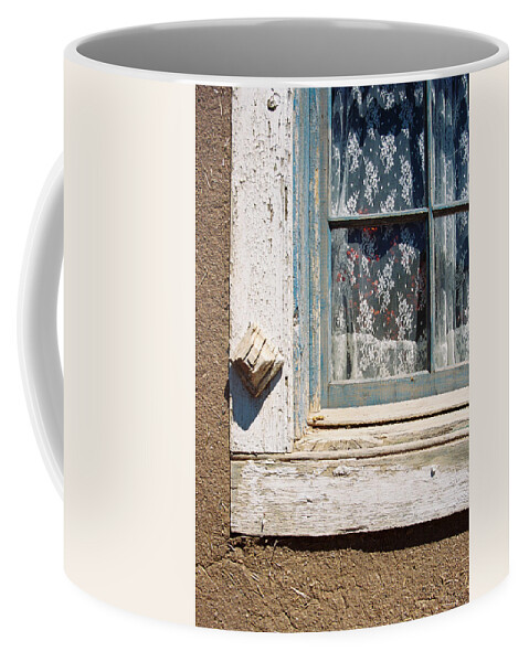 Santa Fe Coffee Mug featuring the photograph Red Flowers And Lace Curtains by Ron Weathers
