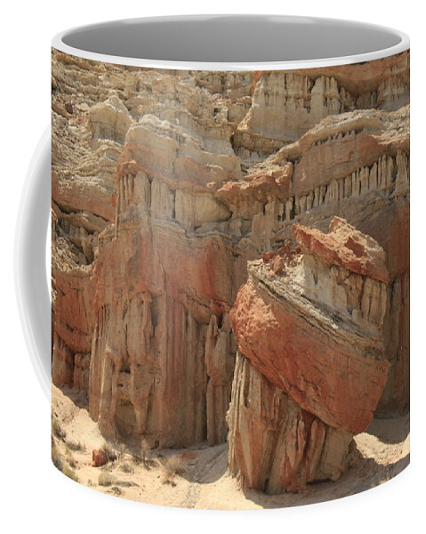Red Rock Coffee Mug featuring the photograph Red Rock State Park by Suzanne Lorenz