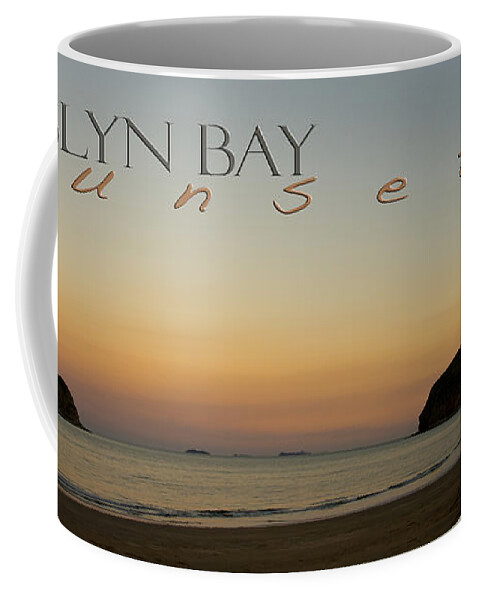 Vickiferrari Coffee Mug featuring the photograph Rosslyn Bay Sunset by Vicki Ferrari