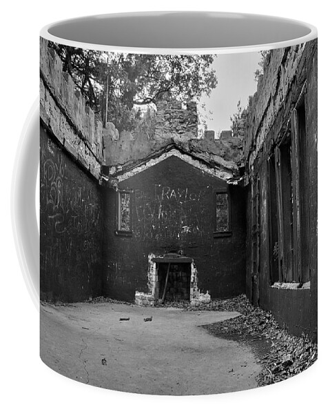Buildings Coffee Mug featuring the photograph Talking Walls by Ron Cline