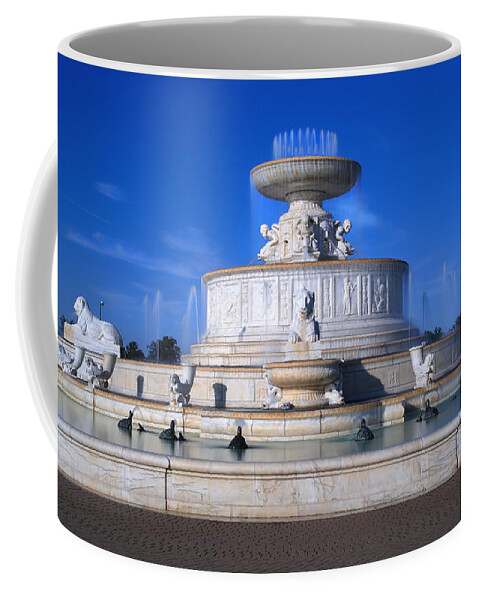 Belle Coffee Mug featuring the photograph The Belle Isle Scott Fountain by Gordon Dean II