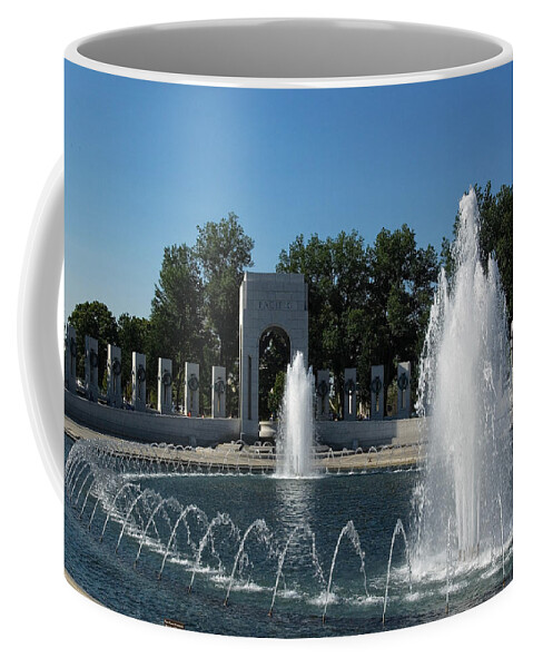 Scenic Coffee Mug featuring the photograph World War II Memorial--Pacific Pavilion DS035 by Gerry Gantt
