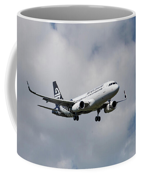 Air New Zealand Coffee Mug featuring the photograph Air New Zealand Airbus A320 by Smart Aviation