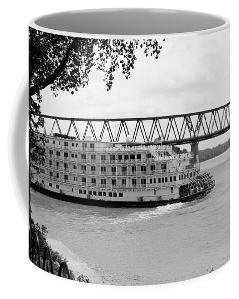  Coffee Mug featuring the photograph Queen of the Mississippi by Holden The Moment