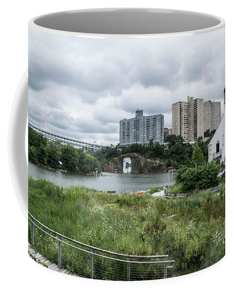2016 Coffee Mug featuring the photograph Spuyten Duyvil #1 by Cole Thompson
