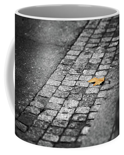 Leaf Coffee Mug featuring the photograph Leaf #32 by Mariel Mcmeeking