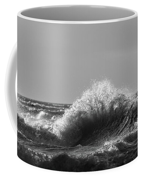 Lake Erie Coffee Mug featuring the photograph Lake Erie Waves #4 by Dave Niedbala