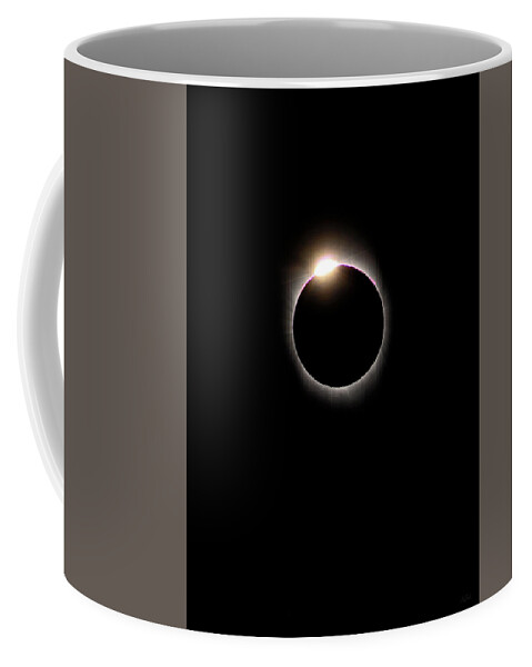 Eclipse Coffee Mug featuring the photograph A Diamond Ring for the Earth by Greg Norrell