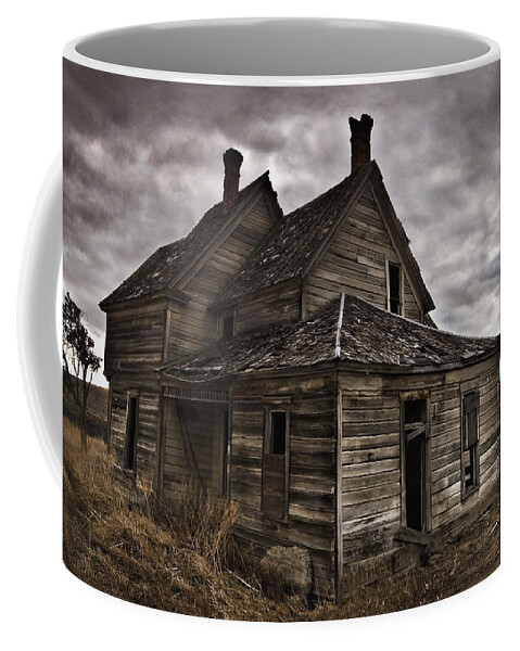 Homestead Coffee Mug featuring the photograph Abandoned by John Christopher