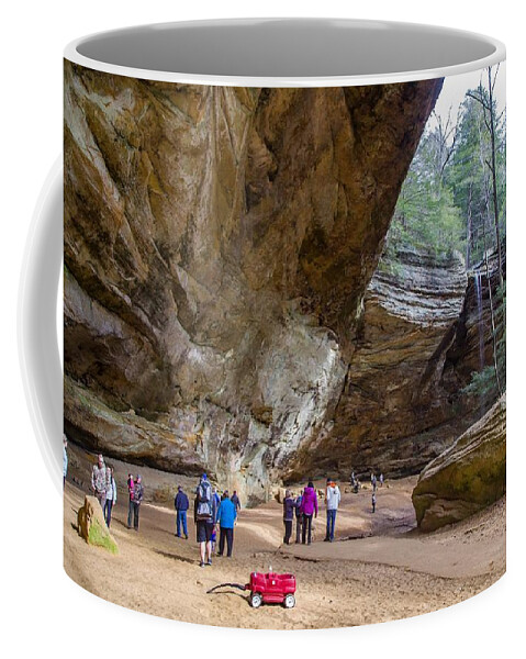 Cliff Coffee Mug featuring the photograph Ash Cave Waterfall by Kevin Craft