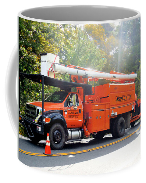 Asplundh Tree Expert Company Trucks Coffee Mug featuring the painting Asplundh Tree Expert Company trucks 5 by Jeelan Clark