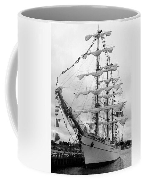 Transportation Coffee Mug featuring the photograph At The Pier by Charles HALL