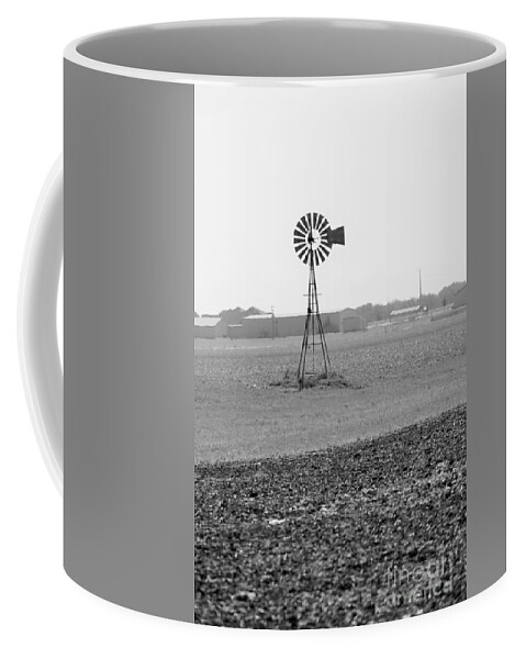  Coffee Mug featuring the photograph B/w 153 by Jeff Downs