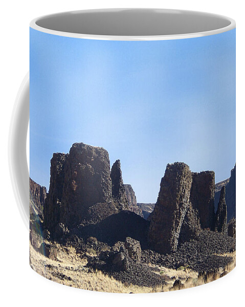 Basalt Coffee Mug featuring the photograph Basalt Columns - The Ice Age Flood by Charles Robinson