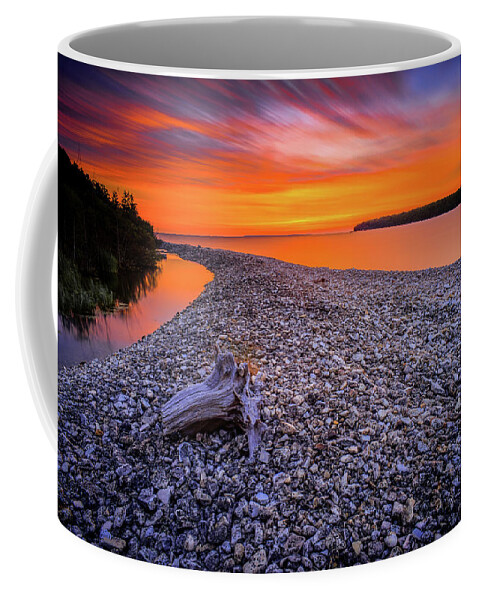 Wisconsin Coffee Mug featuring the photograph Beach Road by David Heilman
