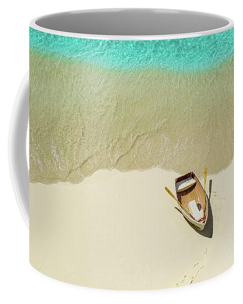  Coffee Mug featuring the photograph Beached by Gary Felton