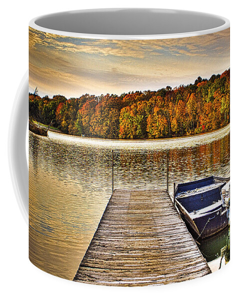 Le-aqua-na State Park Coffee Mug featuring the photograph Boat Dock Le-Aqua-Na II by Roger Passman