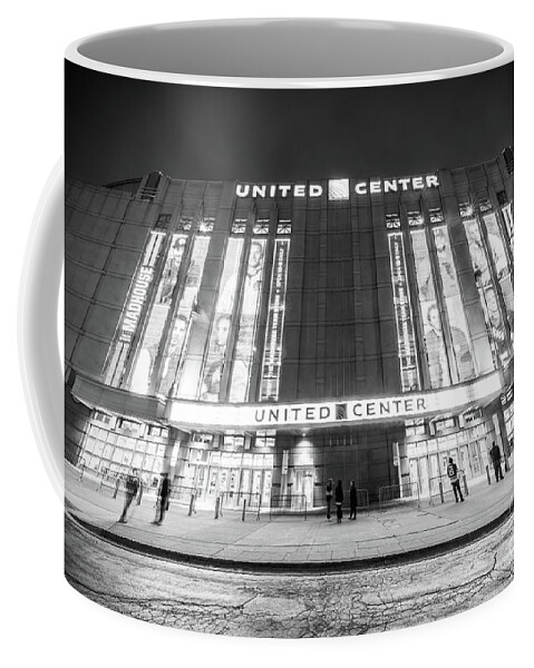 America Coffee Mug featuring the photograph Chicago United Center Black and White Photo by Paul Velgos