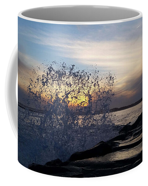 Sun Coffee Mug featuring the photograph Circling Sunset by Robert Banach