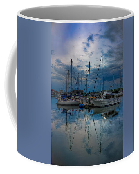 Weather Coffee Mug featuring the photograph Cloudy Afternoon at Reefpoint Marina by Dale Kauzlaric